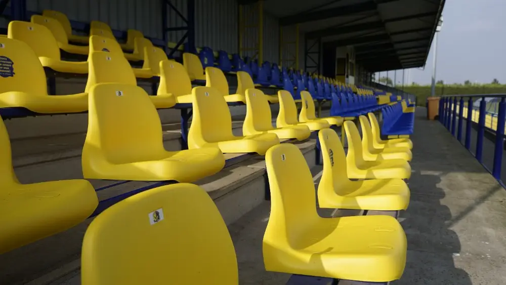 legmeervogels-3-stadionstoelen