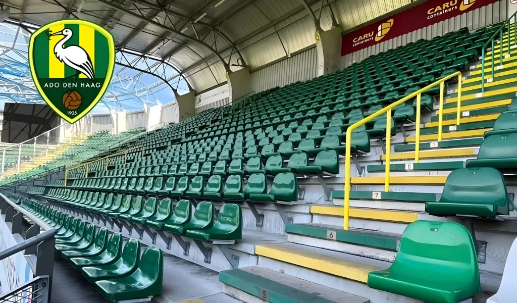 Oplevering stadionstoelen